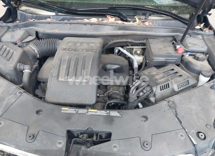 Photo 10 of 2015 Chevrolet Equinox LS (VIN 2GNFLEEK1F6142437)