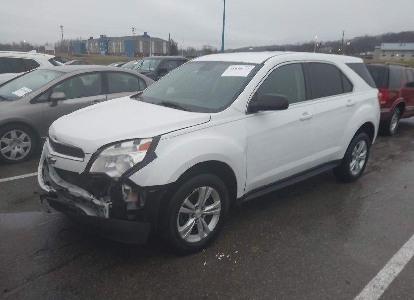 Photo 2 of 2015 Chevrolet Equinox LS (VIN 2GNFLEEK1F6233420)