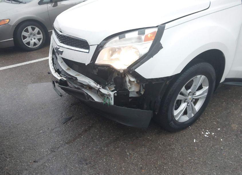 Photo 6 of 2015 Chevrolet Equinox LS (VIN 2GNFLEEK1F6233420)