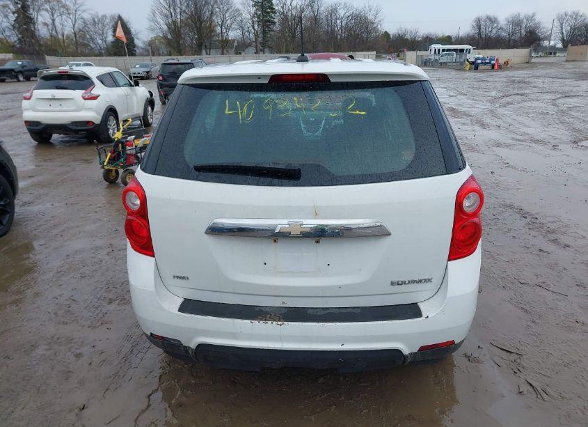 Photo 16 of 2015 Chevrolet Equinox LS (VIN 2GNFLEEK1F6321688)