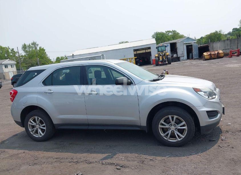 Photo 13 of 2017 Chevrolet Equinox LS (VIN 2GNFLEEK1H6186747)