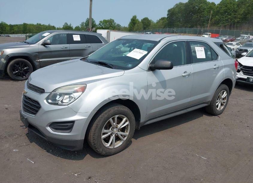 Photo 2 of 2017 Chevrolet Equinox LS (VIN 2GNFLEEK1H6186747)
