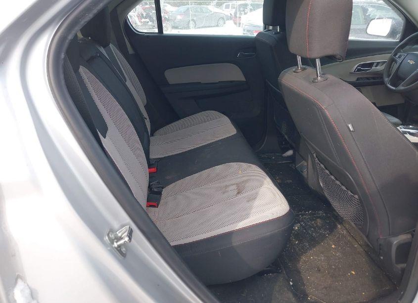 Photo 8 of 2017 Chevrolet Equinox LS (VIN 2GNFLEEK1H6300665)