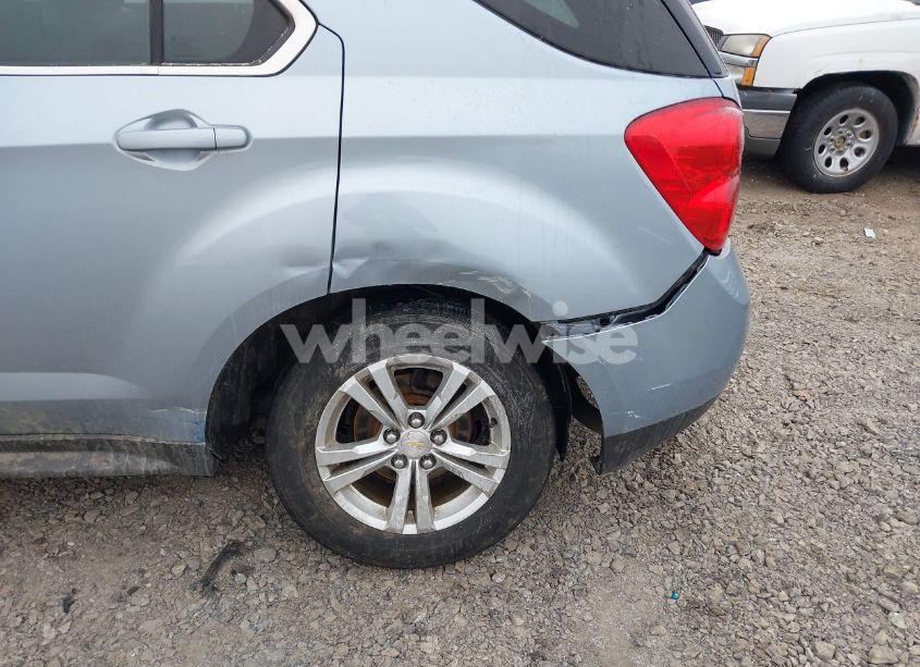 Photo 6 of 2014 Chevrolet Equinox LS (VIN 2GNFLEEK2E6119067)