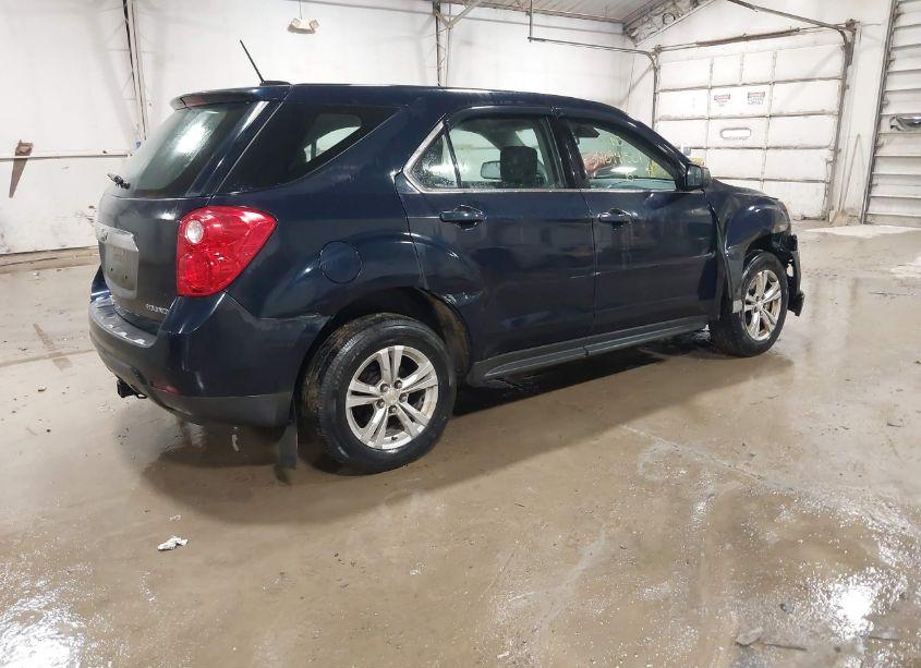 Photo 4 of 2015 Chevrolet Equinox LS (VIN 2GNFLEEK2F6255409)