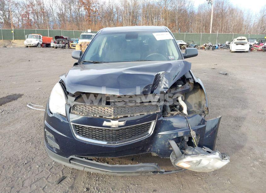 Photo 12 of 2015 Chevrolet Equinox LS (VIN 2GNFLEEK2F6427499)