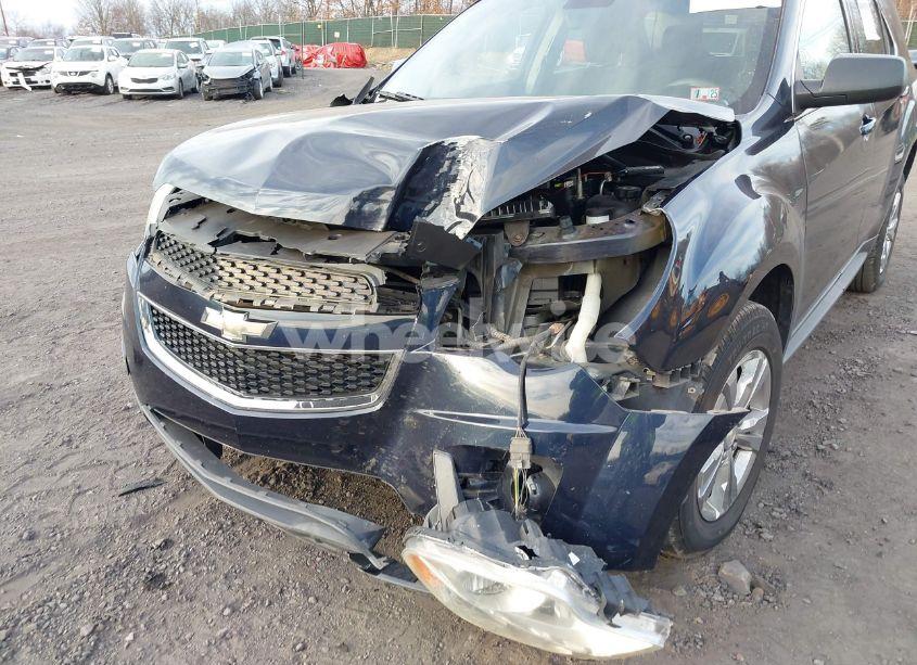 Photo 6 of 2015 Chevrolet Equinox LS (VIN 2GNFLEEK2F6427499)