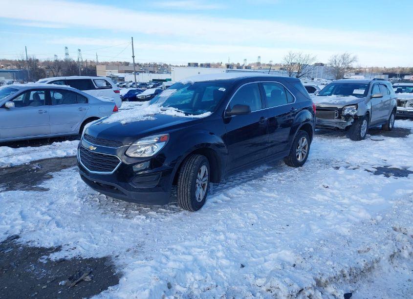 Photo 2 of 2016 Chevrolet Equinox LS (VIN 2GNFLEEK2G6131111)