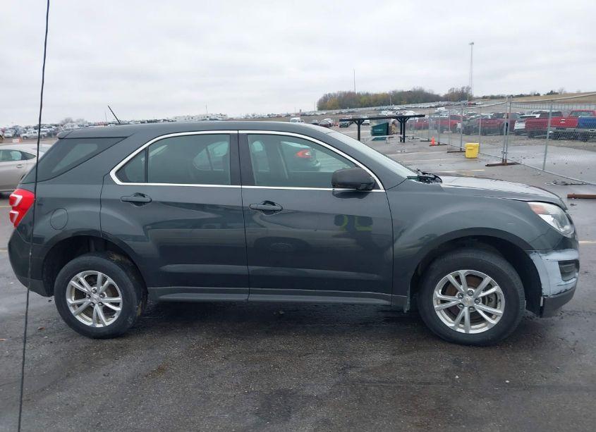Photo 13 of 2017 Chevrolet Equinox LS (VIN 2GNFLEEK2H6138979)