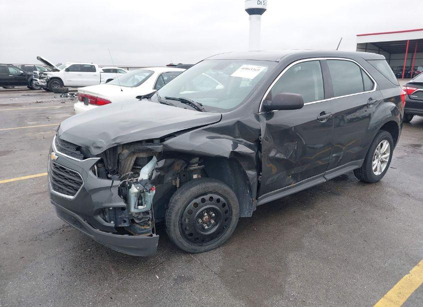 Photo 2 of 2017 Chevrolet Equinox LS (VIN 2GNFLEEK2H6138979)