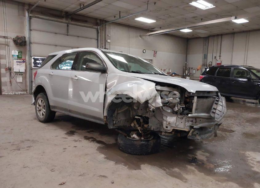 2017 Chevrolet Equinox LS (VIN 2GNFLEEK2H6140506) main photo