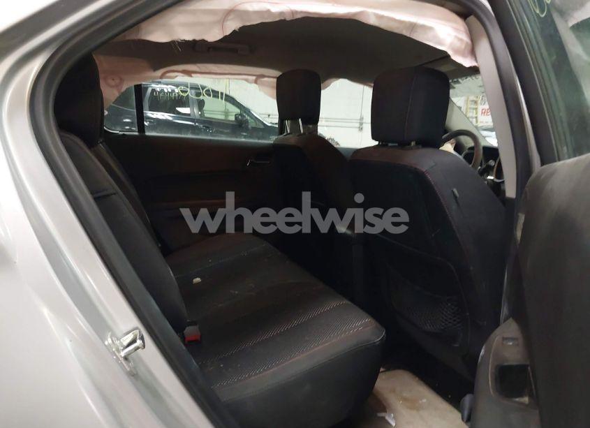 Photo 8 of 2017 Chevrolet Equinox LS (VIN 2GNFLEEK2H6140506)