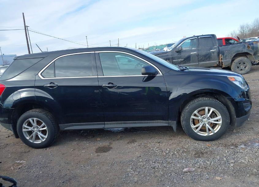 Photo 13 of 2017 Chevrolet Equinox LS (VIN 2GNFLEEK2H6181833)