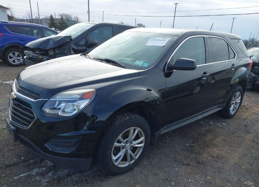 Photo 2 of 2017 Chevrolet Equinox LS (VIN 2GNFLEEK2H6181833)