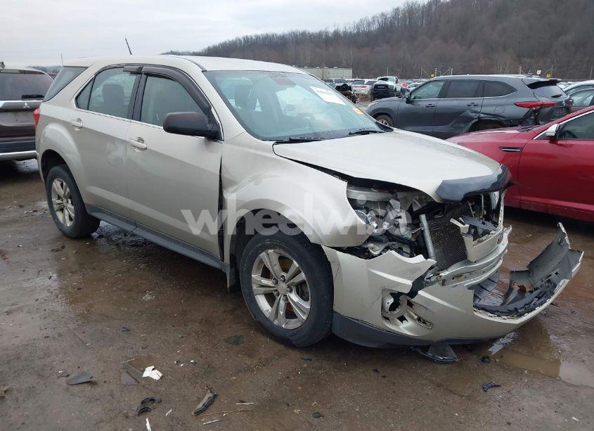 2014 Chevrolet Equinox LS (VIN 2GNFLEEK3E6337096) main photo