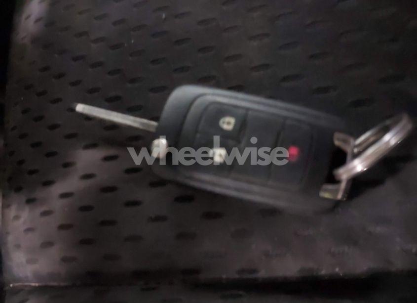 Photo 11 of 2015 Chevrolet Equinox LS (VIN 2GNFLEEK3F6143783)