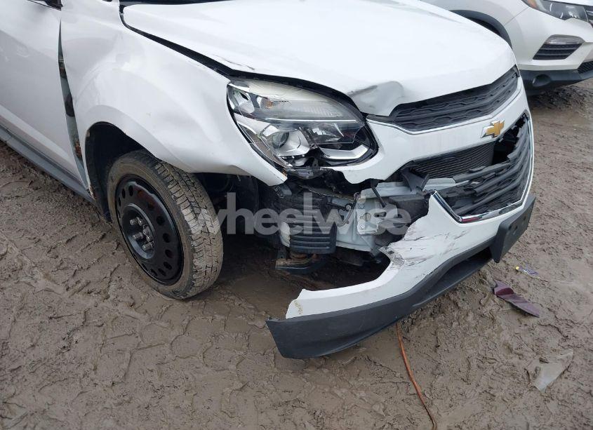 Photo 6 of 2016 Chevrolet Equinox LS (VIN 2GNFLEEK3G6289571)