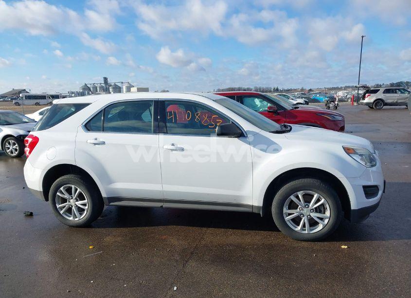 Photo 14 of 2017 Chevrolet Equinox LS (VIN 2GNFLEEK3H6230814)