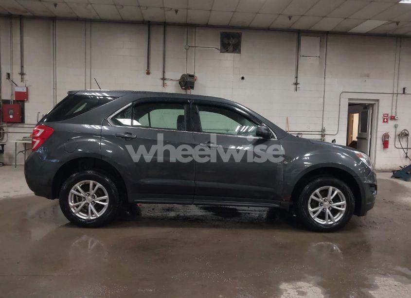 Photo 13 of 2017 Chevrolet Equinox LS (VIN 2GNFLEEK3H6234412)
