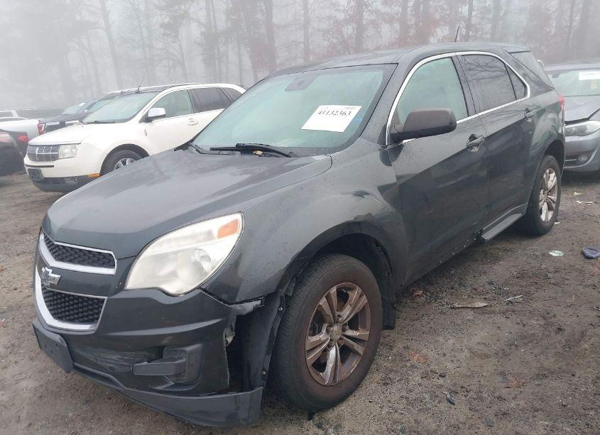 Photo 2 of 2014 Chevrolet Equinox LS (VIN 2GNFLEEK4E6246306)