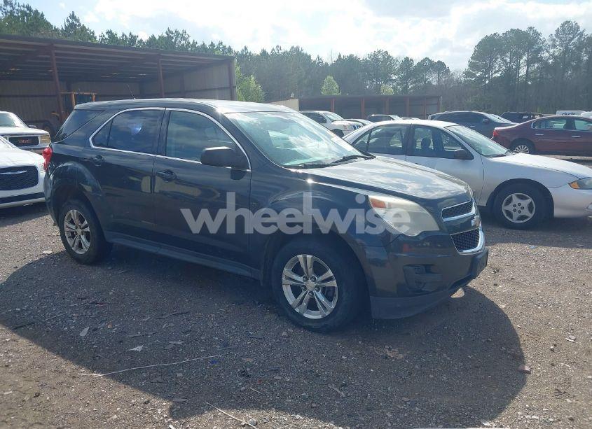 2014 Chevrolet Equinox LS (VIN 2GNFLEEK4E6361813) main photo