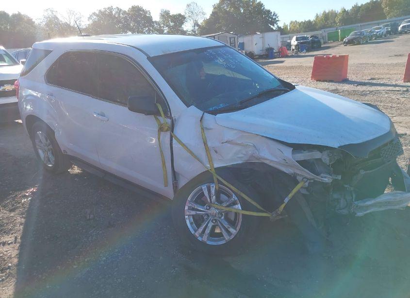 2015 Chevrolet Equinox LS (VIN 2GNFLEEK4F6202047) main photo