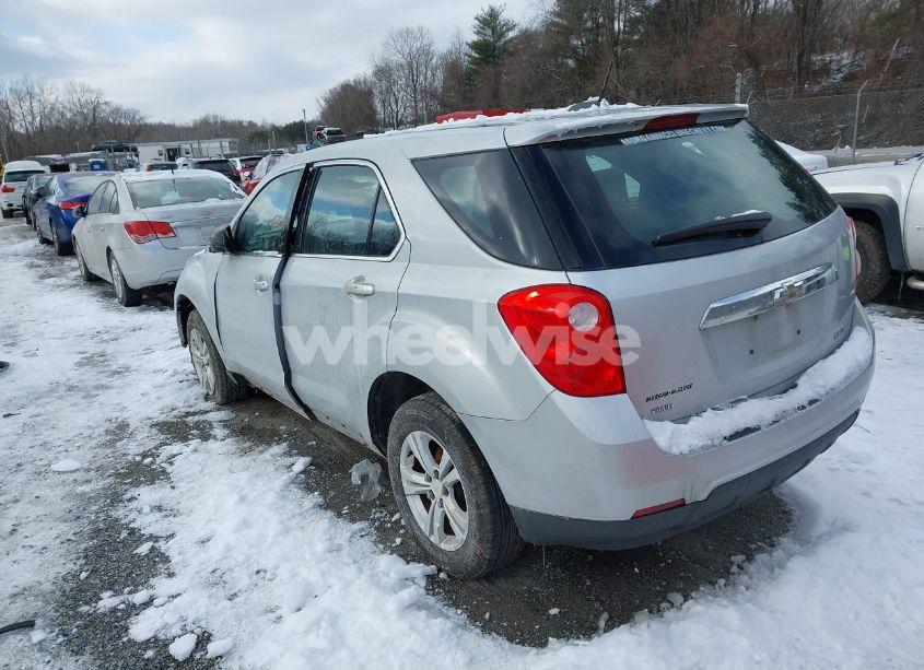 Photo 3 of 2015 Chevrolet Equinox LS (VIN 2GNFLEEK4F6284085)