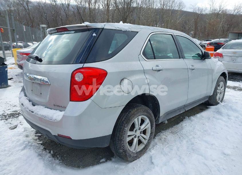 Photo 4 of 2015 Chevrolet Equinox LS (VIN 2GNFLEEK4F6284085)