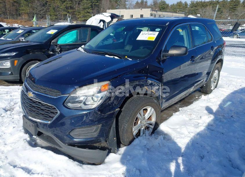 Photo 2 of 2016 Chevrolet Equinox LS (VIN 2GNFLEEK4G6209081)