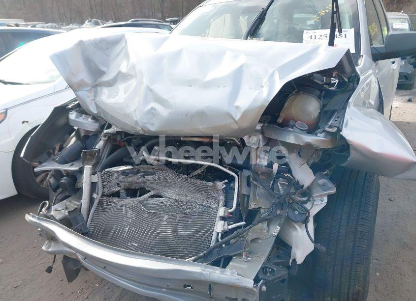 Photo 6 of 2017 Chevrolet Equinox LS (VIN 2GNFLEEK4H6294991)