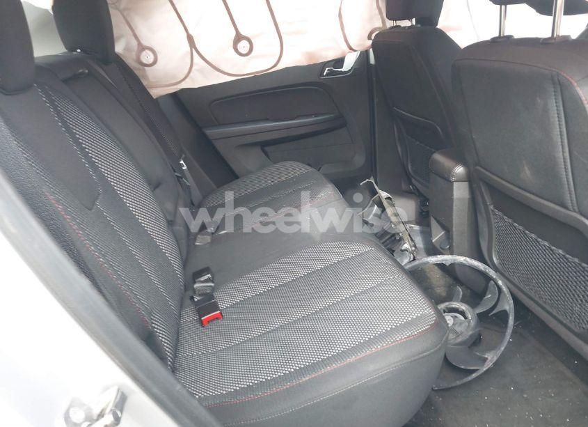 Photo 8 of 2017 Chevrolet Equinox LS (VIN 2GNFLEEK4H6294991)