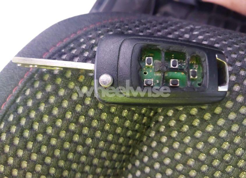 Photo 11 of 2012 Chevrolet Equinox 1LT (VIN 2GNFLEEK5C6138807)