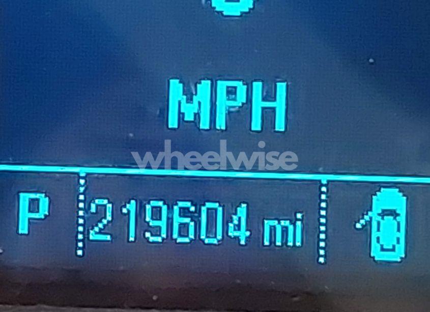 Photo 15 of 2013 Chevrolet Equinox 1LT (VIN 2GNFLEEK5D6361799)