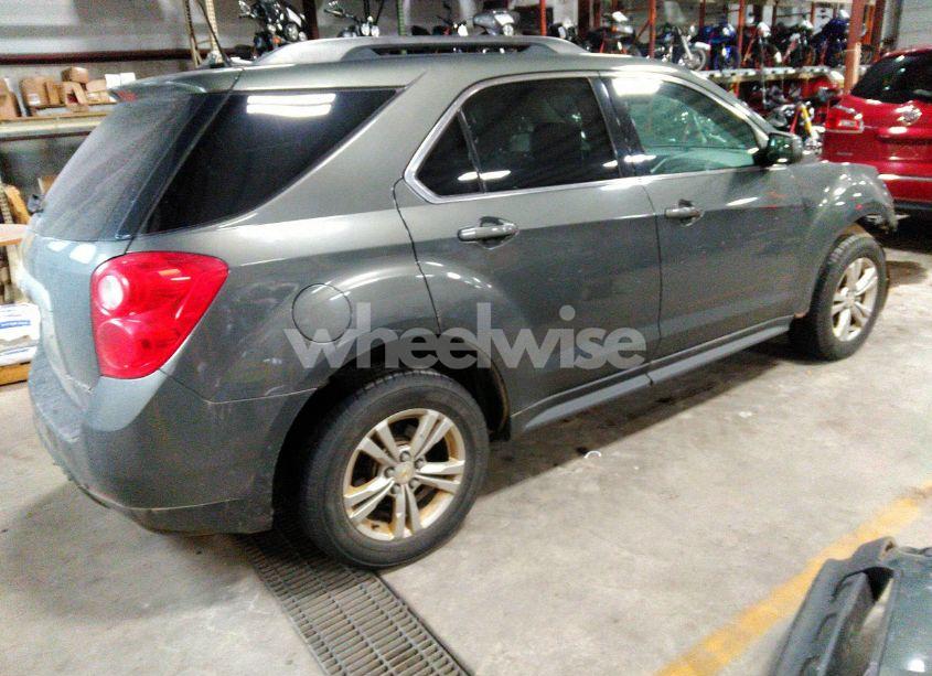 Photo 4 of 2013 Chevrolet Equinox 1LT (VIN 2GNFLEEK5D6413870)