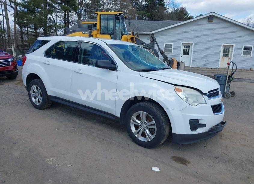 2014 Chevrolet Equinox LS (VIN 2GNFLEEK5E6231457) main photo
