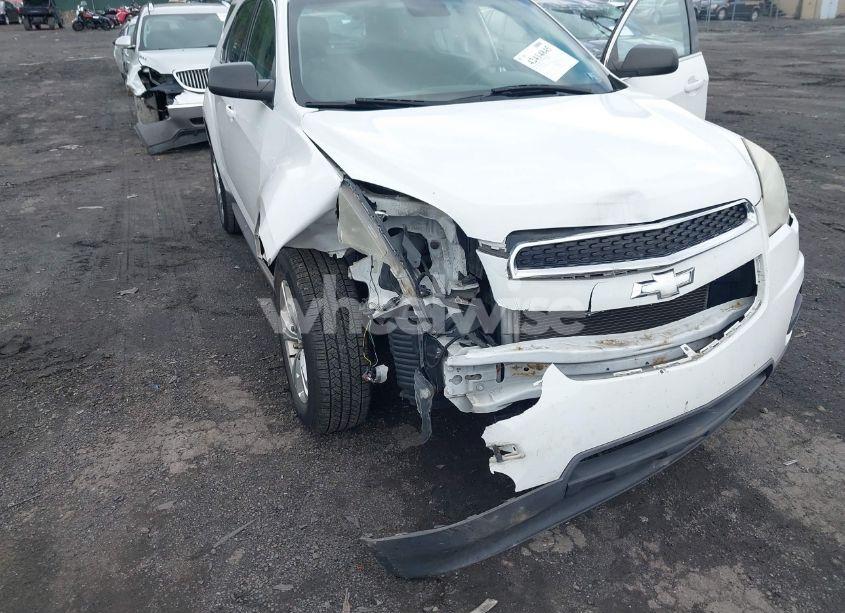 Photo 6 of 2015 Chevrolet Equinox LS (VIN 2GNFLEEK5F6254500)