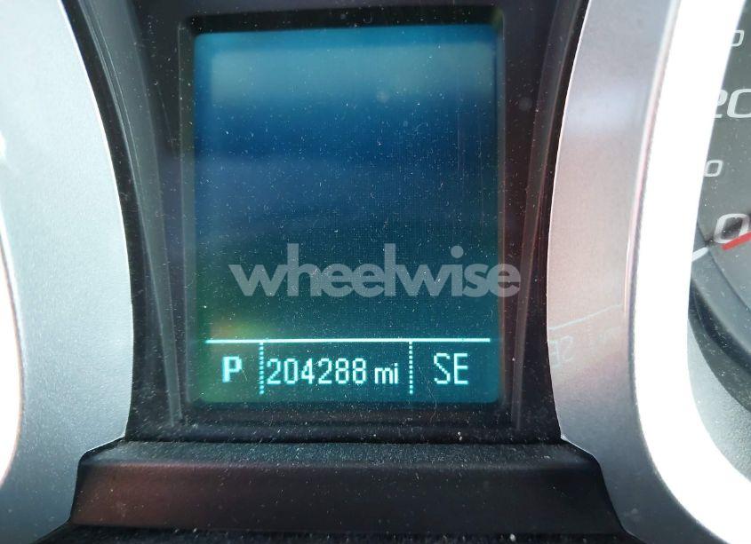 Photo 15 of 2015 Chevrolet Equinox LS (VIN 2GNFLEEK5F6310872)