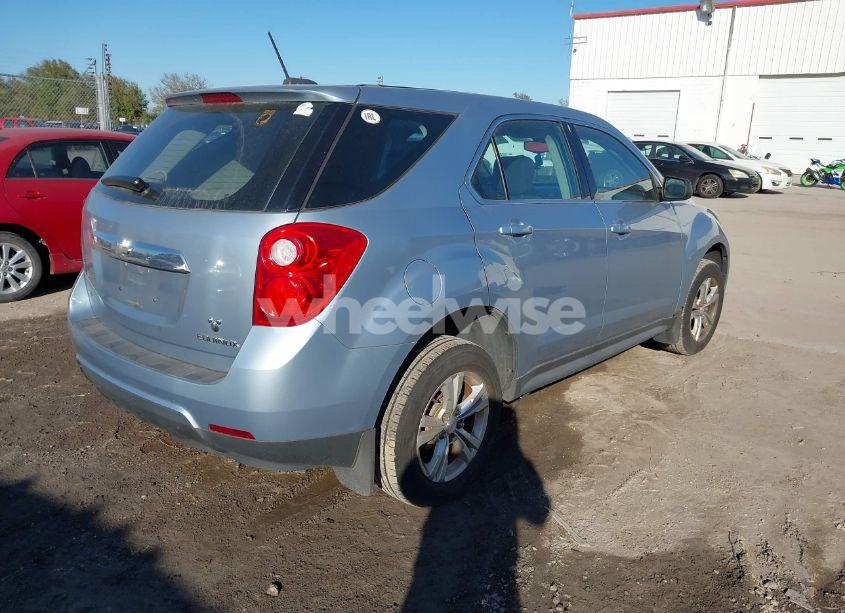 Photo 4 of 2015 Chevrolet Equinox LS (VIN 2GNFLEEK5F6310872)