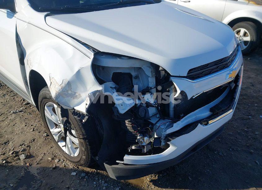 Photo 6 of 2016 Chevrolet Equinox LS (VIN 2GNFLEEK5G6339550)