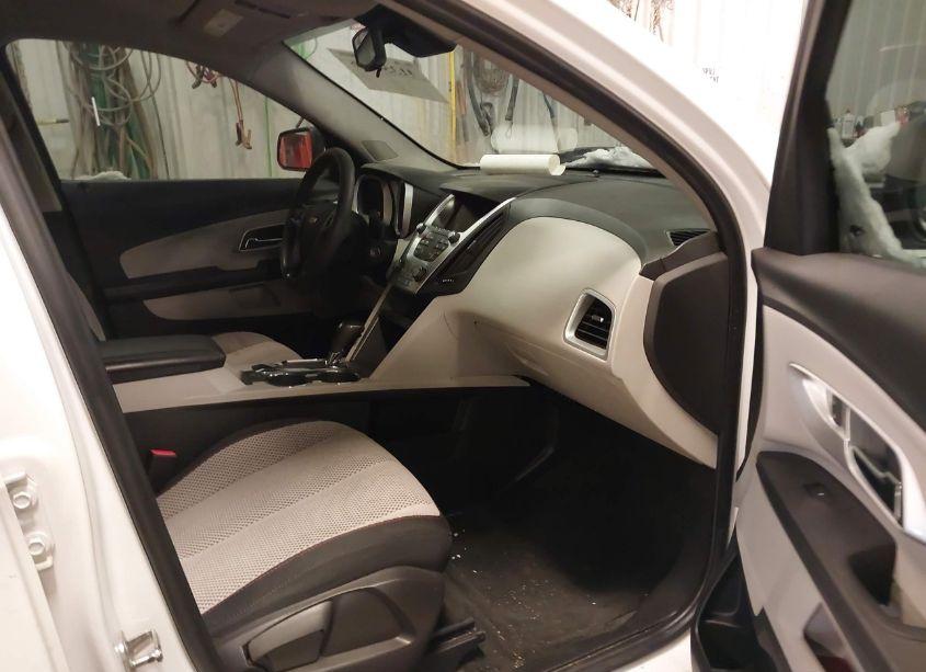 Photo 5 of 2017 Chevrolet Equinox LS (VIN 2GNFLEEK5H6290660)