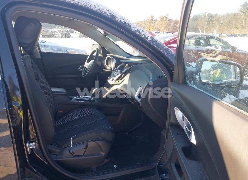 Photo 5 of 2017 Chevrolet Equinox LS (VIN 2GNFLEEK5H6301978)