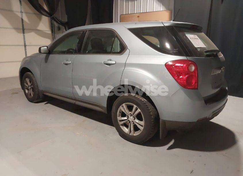 Photo 3 of 2015 Chevrolet Equinox LS (VIN 2GNFLEEK6F6244705)