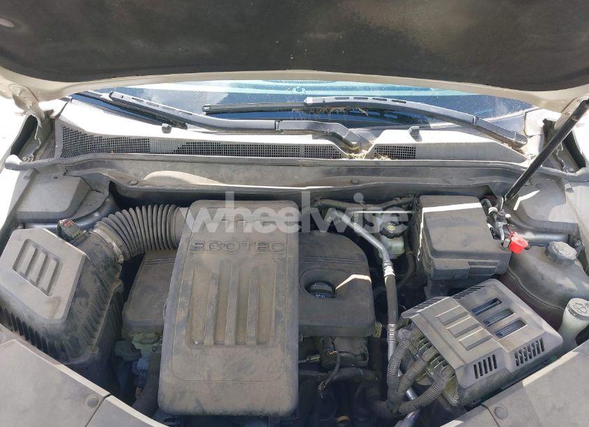 Photo 10 of 2015 Chevrolet Equinox LS (VIN 2GNFLEEK6F6333013)