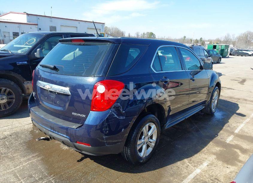 Photo 4 of 2015 Chevrolet Equinox LS (VIN 2GNFLEEK6F6380185)