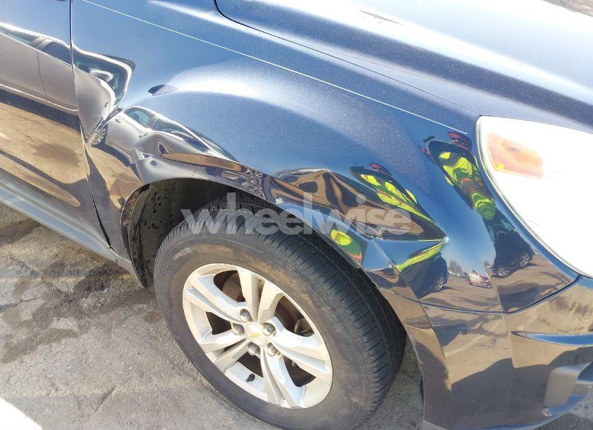 Photo 6 of 2015 Chevrolet Equinox LS (VIN 2GNFLEEK6F6380185)