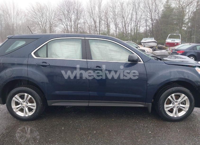 Photo 13 of 2015 Chevrolet Equinox LS (VIN 2GNFLEEK6F6396774)