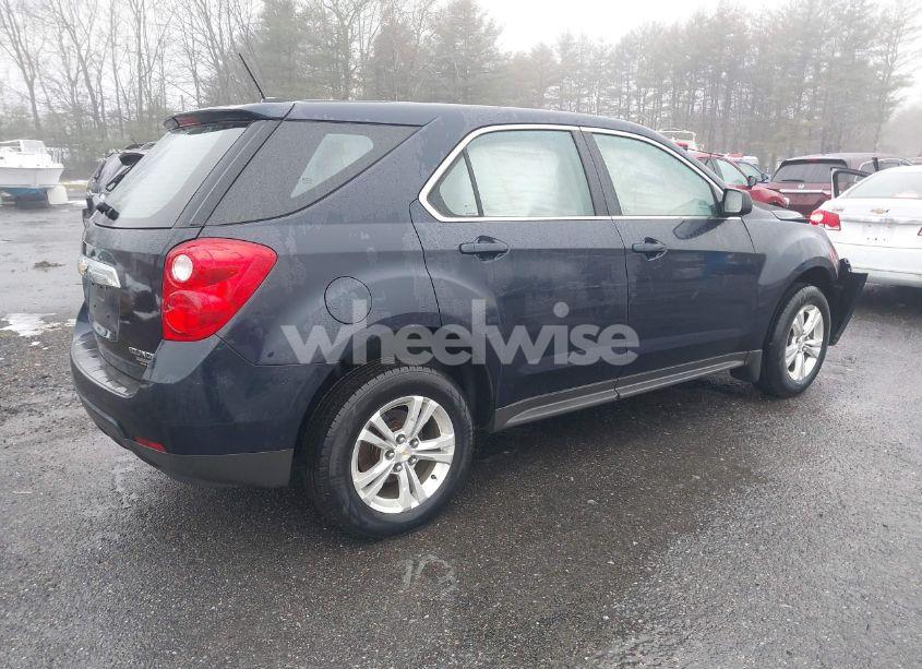 Photo 4 of 2015 Chevrolet Equinox LS (VIN 2GNFLEEK6F6396774)