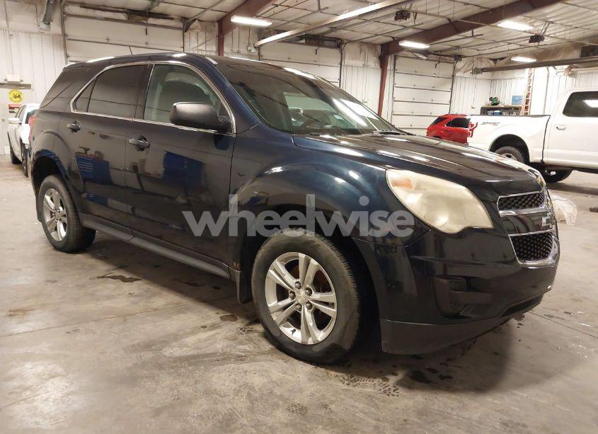 2015 Chevrolet Equinox LS (VIN 2GNFLEEK6F6424315) main photo