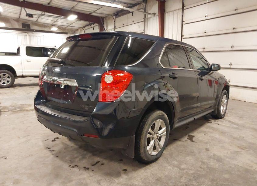 Photo 4 of 2015 Chevrolet Equinox LS (VIN 2GNFLEEK6F6424315)