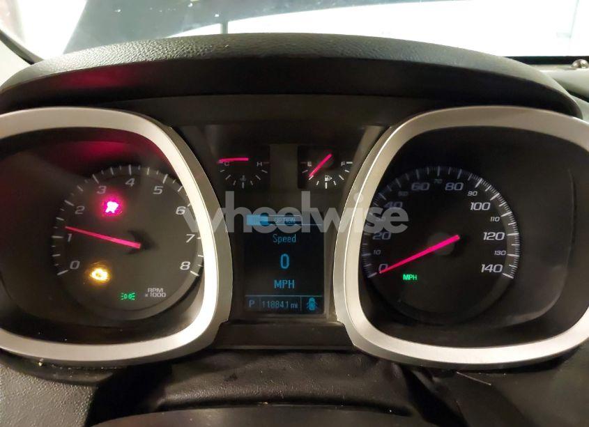 Photo 7 of 2015 Chevrolet Equinox LS (VIN 2GNFLEEK6F6424315)